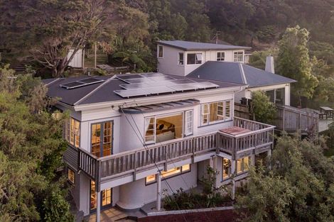 Photo of property in 17 Wyndrum Avenue, Waterloo, Lower Hutt, 5011