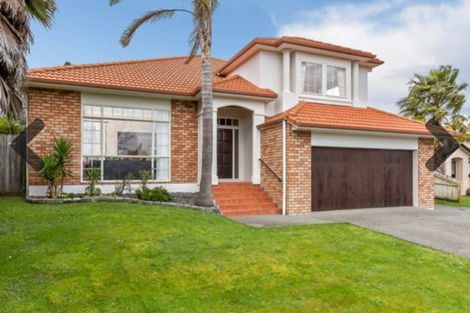Photo of property in 16 Dairyland Drive, East Tamaki Heights, Auckland, 2016