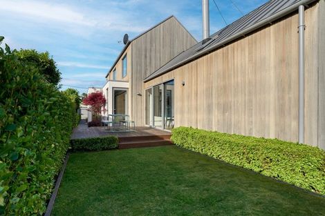 Photo of property in 3 Ngahere Street, Fendalton, Christchurch, 8041