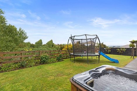 Photo of property in 10 Carex Close, Pyes Pa, Tauranga, 3112