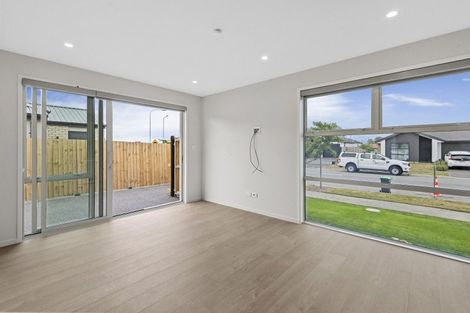 Photo of property in 4 Bill Hammond Drive, Belfast, 8051