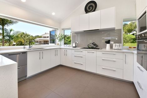 Photo of property in 20 Whale Cove, Stanmore Bay, Whangaparaoa, 0932