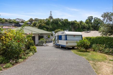 Photo of property in 8 Amner Place, Bluff Hill, Napier, 4110