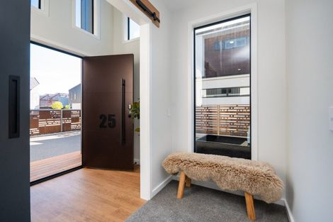 Photo of property in 25 Coronation Street, Ahuriri, Napier, 4110