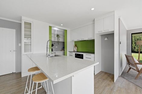 Photo of property in 8 Vantage Place, Omokoroa, 3114