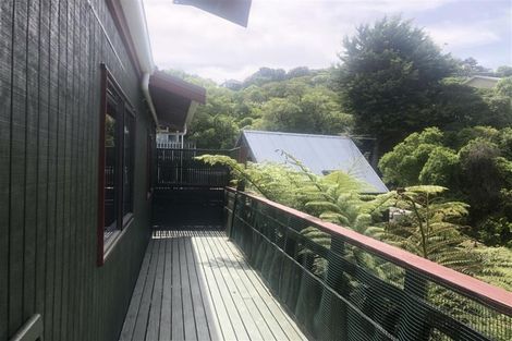 Photo of property in 80 Howard Road, Point Howard, Lower Hutt, 5013