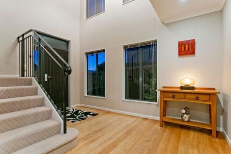 Photo of property in 57 Laurel Oak Drive, Schnapper Rock, Auckland, 0632