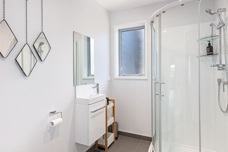 Photo of property in 78 Queen Charlotte Drive, Aotea, Porirua, 5024