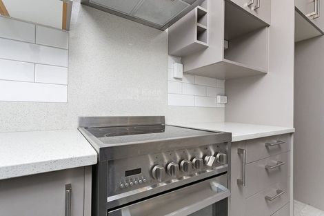 Photo of property in 6/46 School Road, Morningside, Auckland, 1021