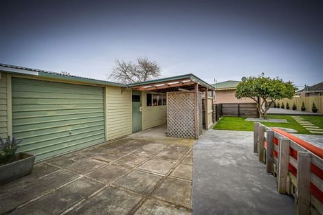 Photo of property in 38 Sandown Crescent, Aranui, Christchurch, 8061