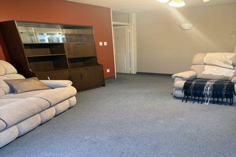 Photo of property in 2/315 Sawyers Arms Road, Bishopdale, Christchurch, 8053