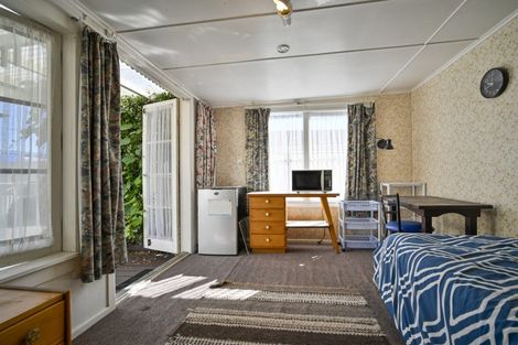 Photo of property in 717 Methuen Street, Saint Leonards, Hastings, 4120