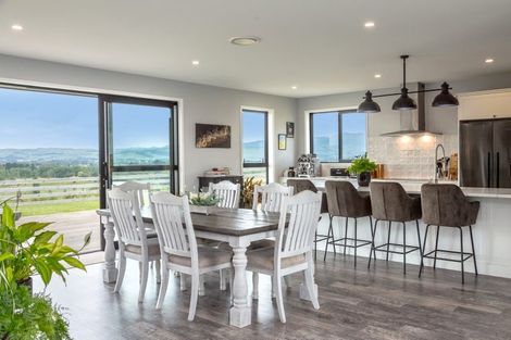 Photo of property in 59 Kahutara Road, Kahutara, 5771