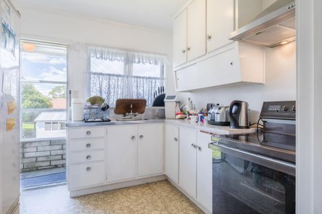 Photo of property in 4/477 Mount Albert Road, Mount Roskill, Auckland, 1042