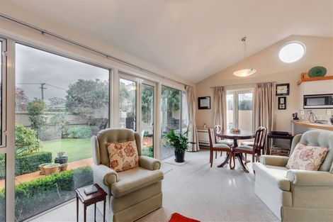 Photo of property in 46 Wai-iti Terrace, Burnside, Christchurch, 8052