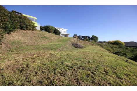 Photo of property in 5 Law Lane, Mount Pleasant, Christchurch, 8081