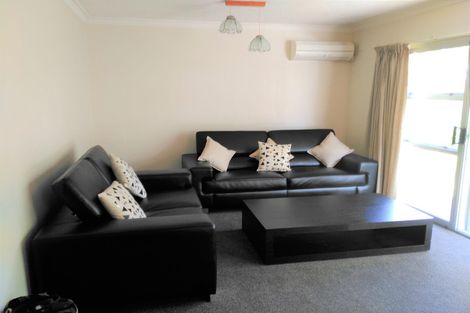 Photo of property in 2/129 Maidstone Road, Ilam, Christchurch, 8041