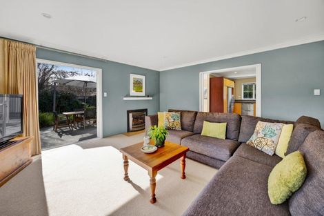 Photo of property in 51 Shelter Grove, Frankleigh Park, New Plymouth, 4310