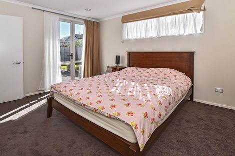 Photo of property in 17 Zabeel Crescent, Takanini, 2112