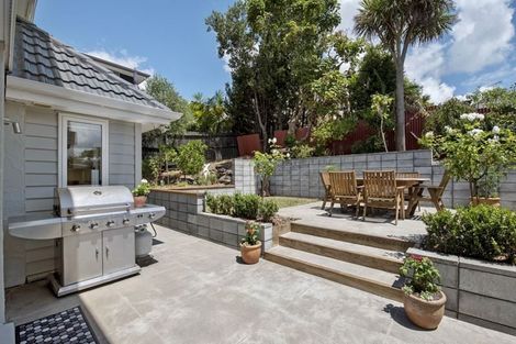 Photo of property in 2/44 Richmond Avenue, Northcote Point, Auckland, 0627