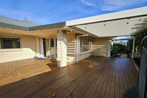 Photo of property in 40 Lakemere Way, Kinloch, Taupo, 3377