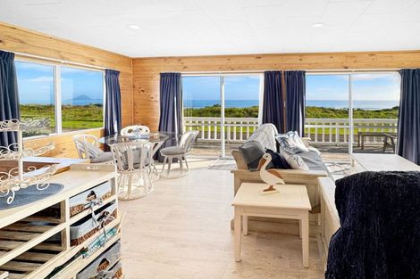 Photo of property in 114 Ocean Road, Ohope, 3121