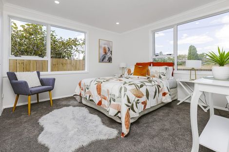 Photo of property in 30d Ferguson Street, Manurewa East, Auckland, 2102