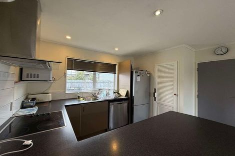 Photo of property in 2/8 Wilford Street, Wallaceville, Upper Hutt, 5018