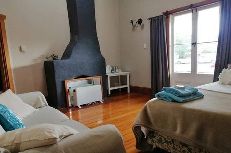 Photo of property in 101 Queen Street, Northcote Point, Auckland, 0627
