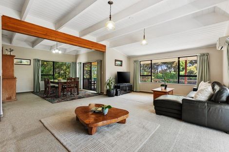 Photo of property in 3 William Pitcher Place, Greenhithe, Auckland, 0632