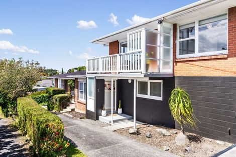 Photo of property in 1/264 Lake Road, Hauraki, Auckland, 0622
