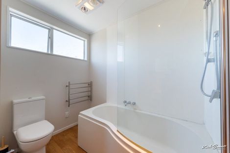 Photo of property in 8b Wai-iti Crescent, Woburn, Lower Hutt, 5010