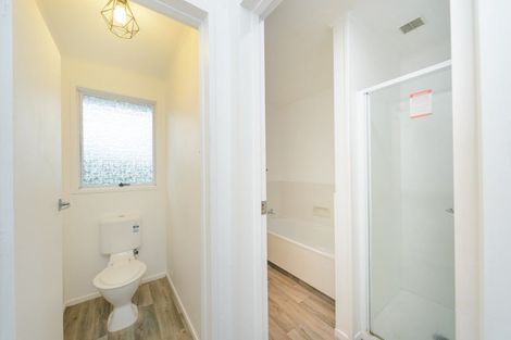 Photo of property in 28 Rhodes Drive, Kelvin Grove, Palmerston North, 4414