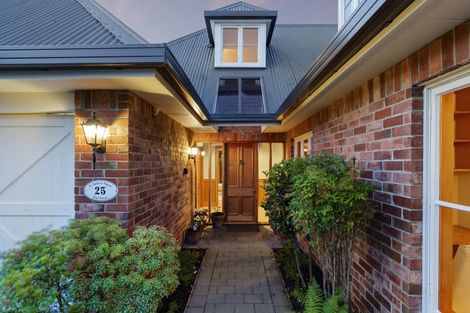 Photo of property in 25 Peel Street, Strowan, Christchurch, 8052