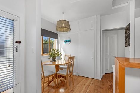 Photo of property in 22 Pacific Road, North New Brighton, Christchurch, 8083