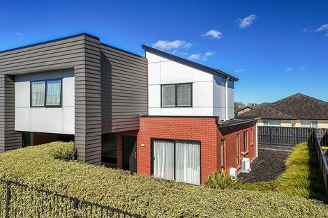 Photo of property in 7/15 Onukutara Place, Huntington, Hamilton, 3281