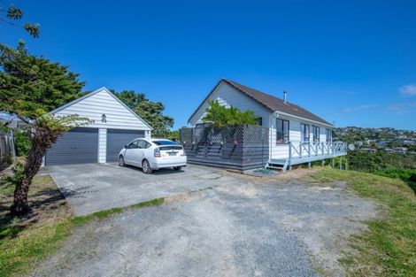 Photo of property in 56 Dominica Crescent, Grenada Village, Wellington, 6037