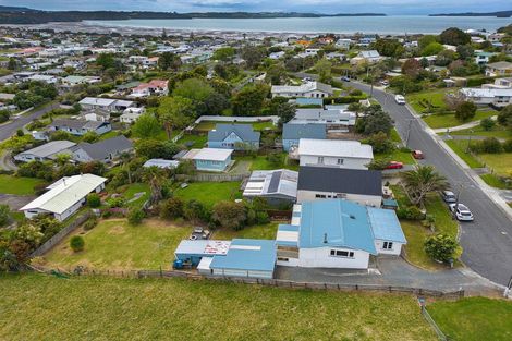 Photo of property in 2 Foster Crescent, Snells Beach, 0920