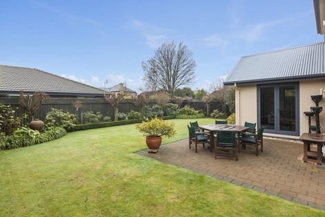 Photo of property in 37 Marble Wood Drive, Papanui, Christchurch, 8053