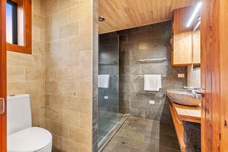 Photo of property in 177 Welcome Bay Road, Welcome Bay, Tauranga, 3112