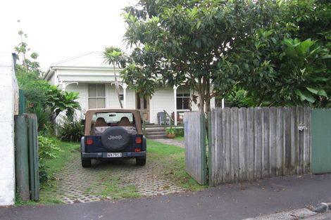 Photo of property in 47 Edenvale Crescent, Mount Eden, Auckland, 1024