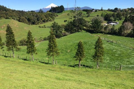 Photo of property in 4 Junction Street, Welbourn, New Plymouth, 4310