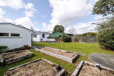 Photo of property in 30 Lombard Street, Palmerston North, 4410