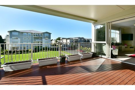 Photo of property in 64 Eaves Bush Parade, Orewa, 0931