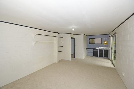 Photo of property in 37 Totara Road, Leigh, 0985