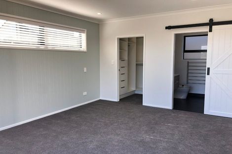 Photo of property in 2 Fetter Lane, Paerata, Pukekohe, 2124