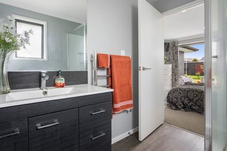 Photo of property in 19 Wairere Rise, Omokoroa, 3114