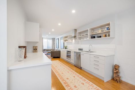 Photo of property in 4/187 Kilmore Street, Christchurch Central, Christchurch, 8013