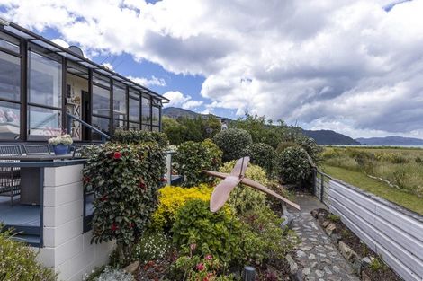 Photo of property in 150 Rarangi Beach Road, Rarangi, Blenheim, 7273