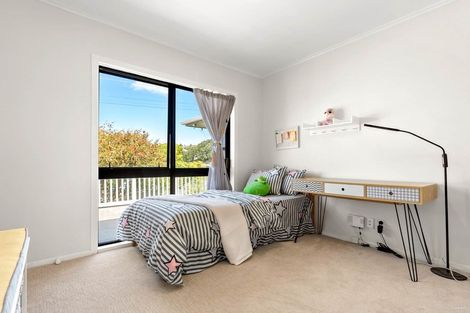 Photo of property in 126 Archers Road, Glenfield, Auckland, 0629